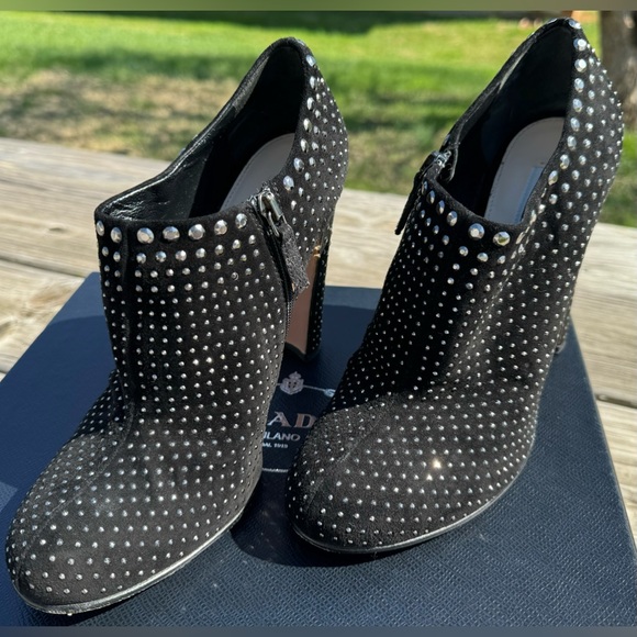 🖤PRADA STUDDED ANKLE. BOOTIES🖤 - Picture 3 of 12